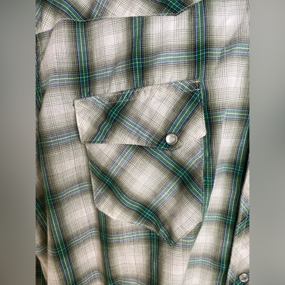 WRANGLER Western Pearl Snap Button Green Plaid Shirt - Picture 5 of 9